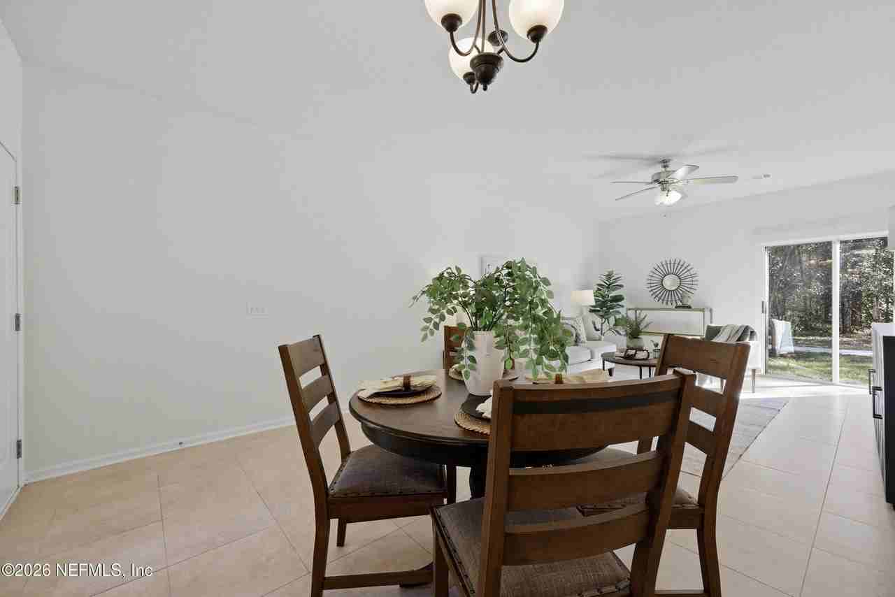 334 Scrub Jay Dr - Photo 6 of 33