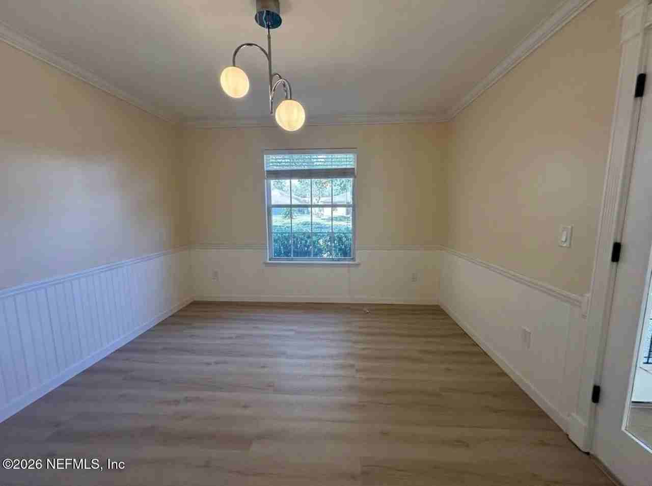 12558 Glamdring Ct - Photo 5 of 29