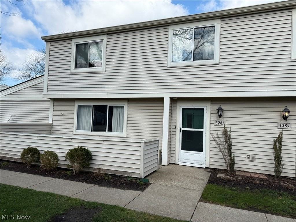 3287 Bay Landing Dr - Photo 2 of 12