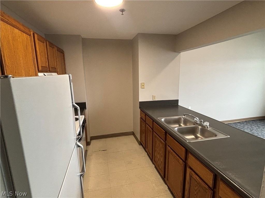 59 Lincoln Way E #602 - Photo 3 of 6