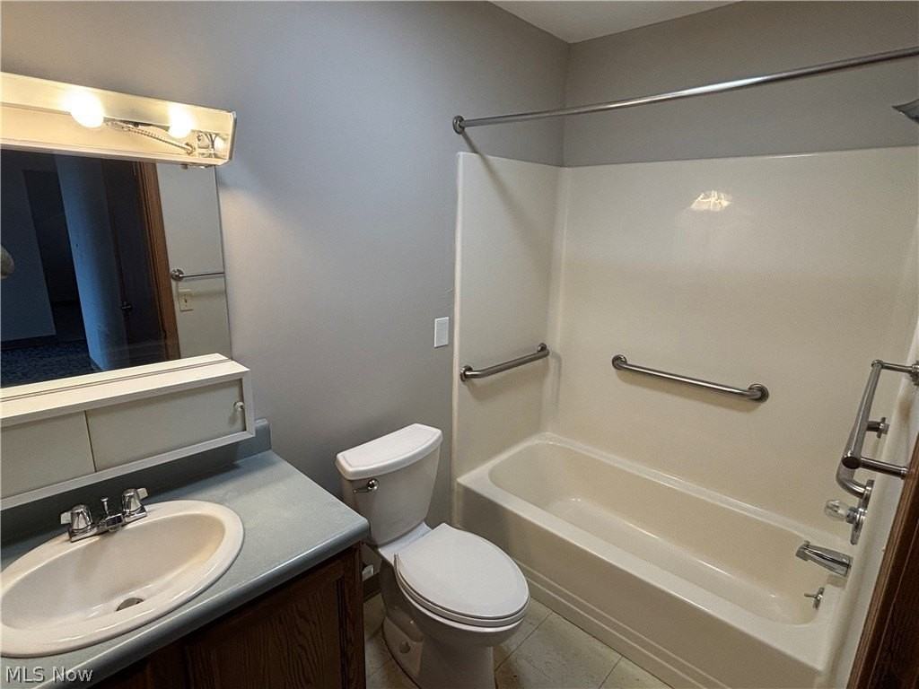 59 Lincoln Way E #602 - Photo 6 of 6