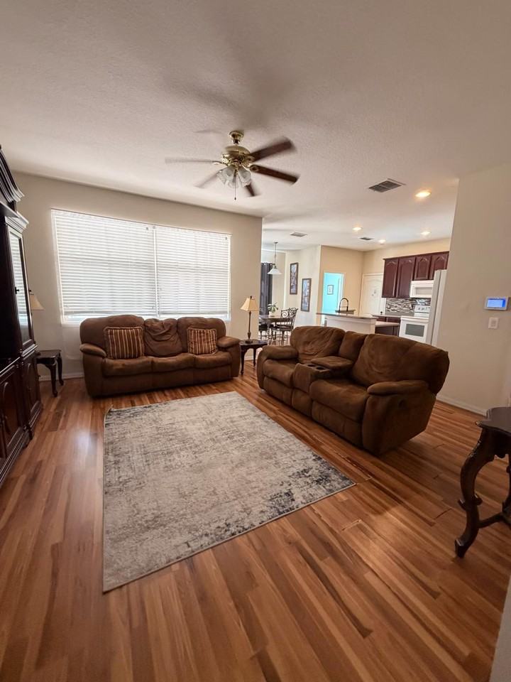 Stonington Run - Photo 2 of 9