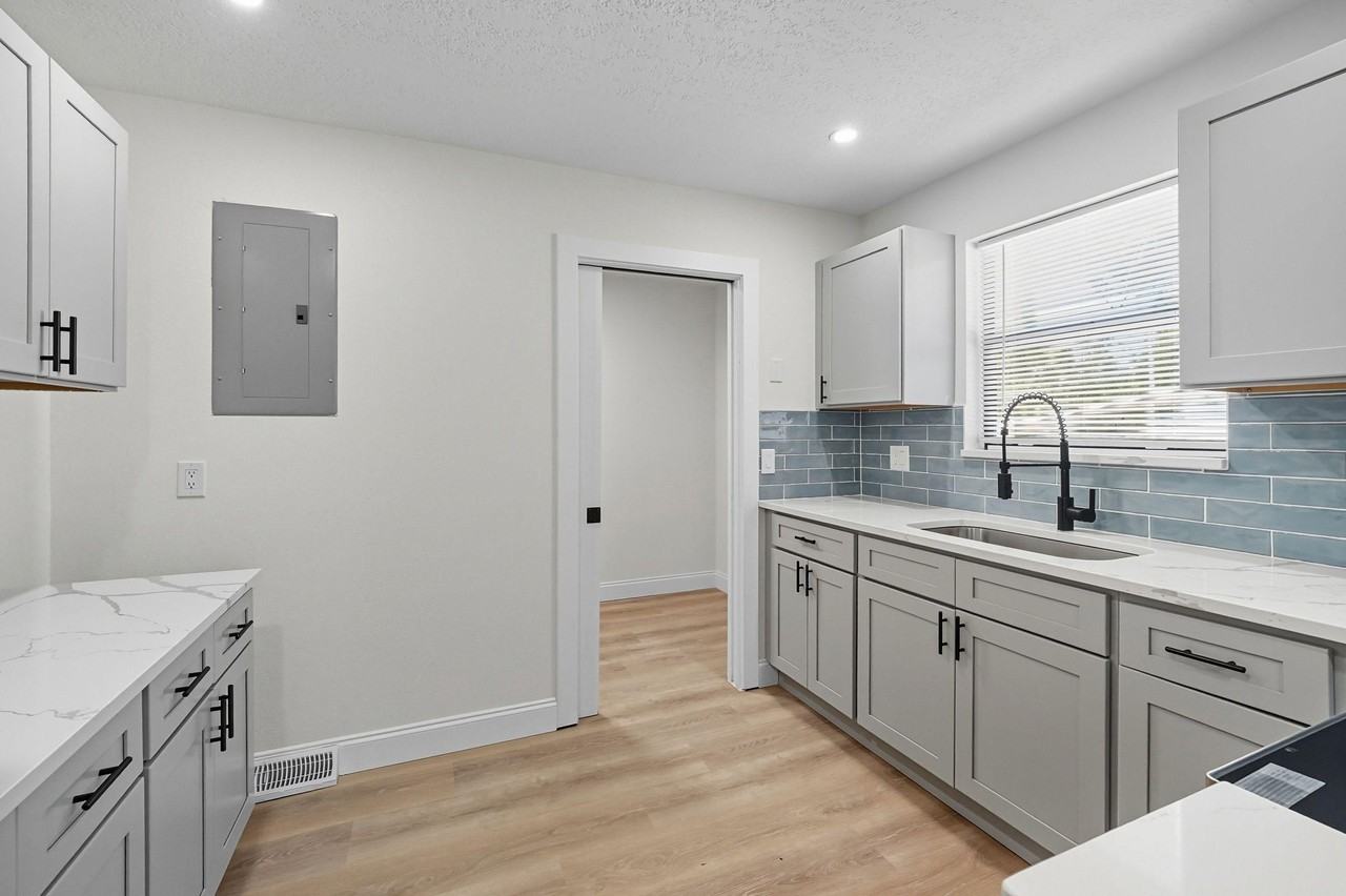 Naranja Dr W - Photo 3 of 8