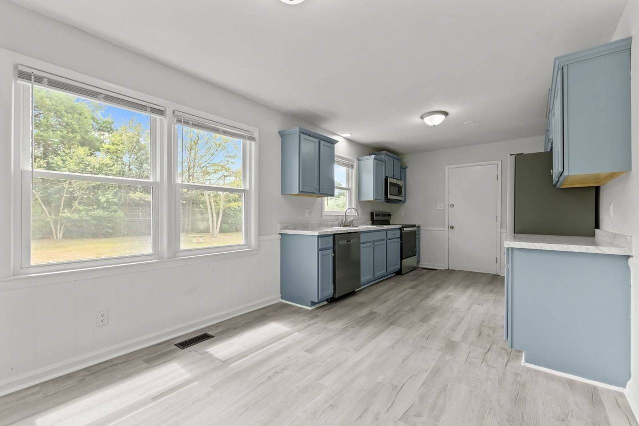 4510 Ruby Rd - Photo 5 of 18