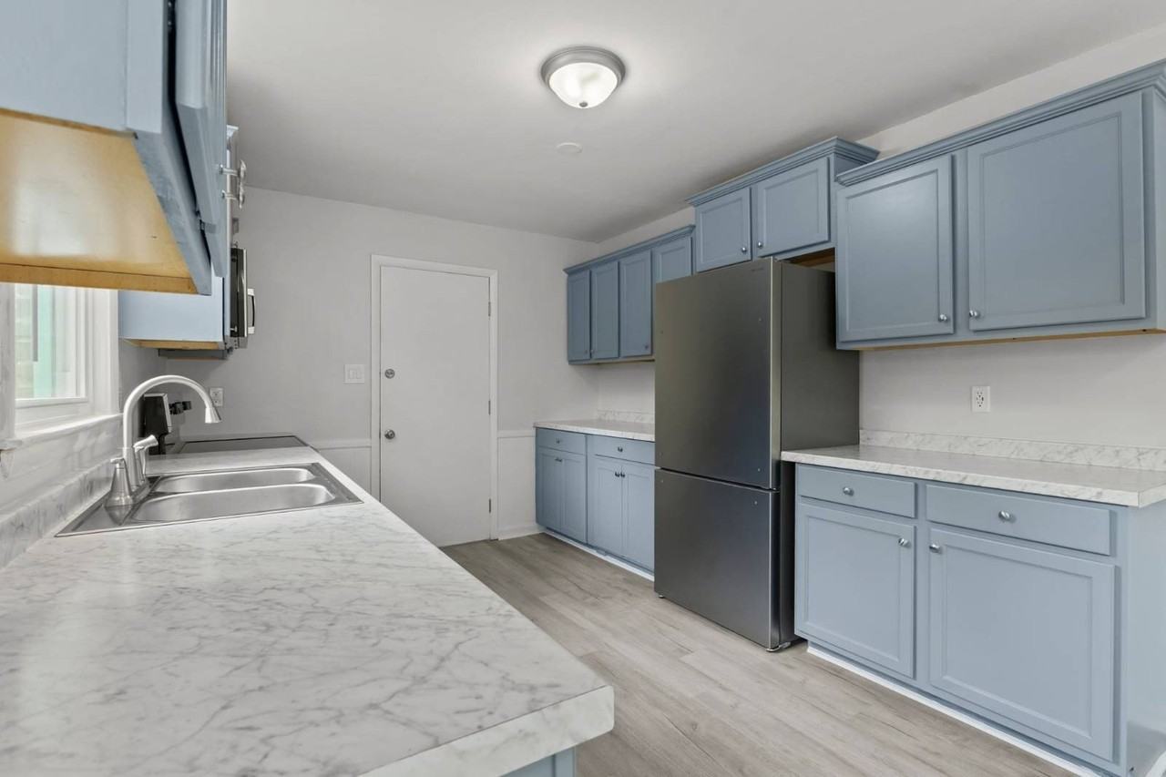 4510 Ruby Rd - Photo 6 of 18