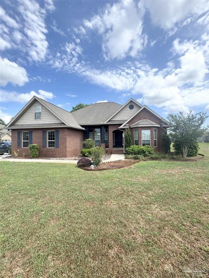 4137 Tamworth Ct - Photo 3 of 32