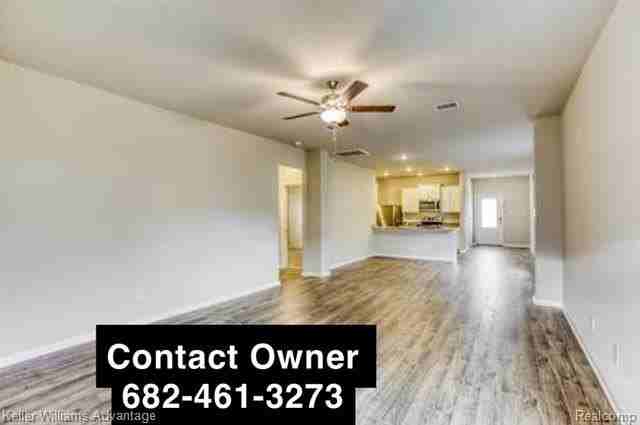 21064 Boulder Cir - Photo 2 of 4