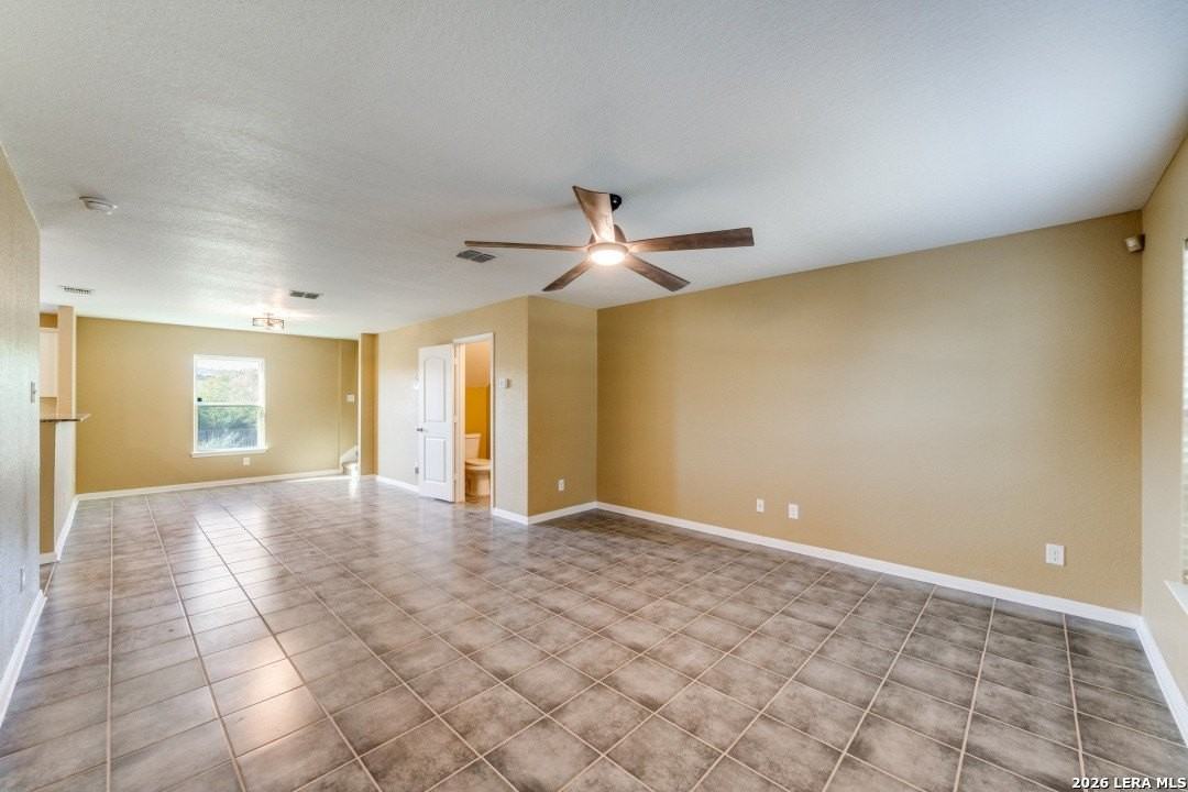 2915 Lavender Mdw - Photo 5 of 19