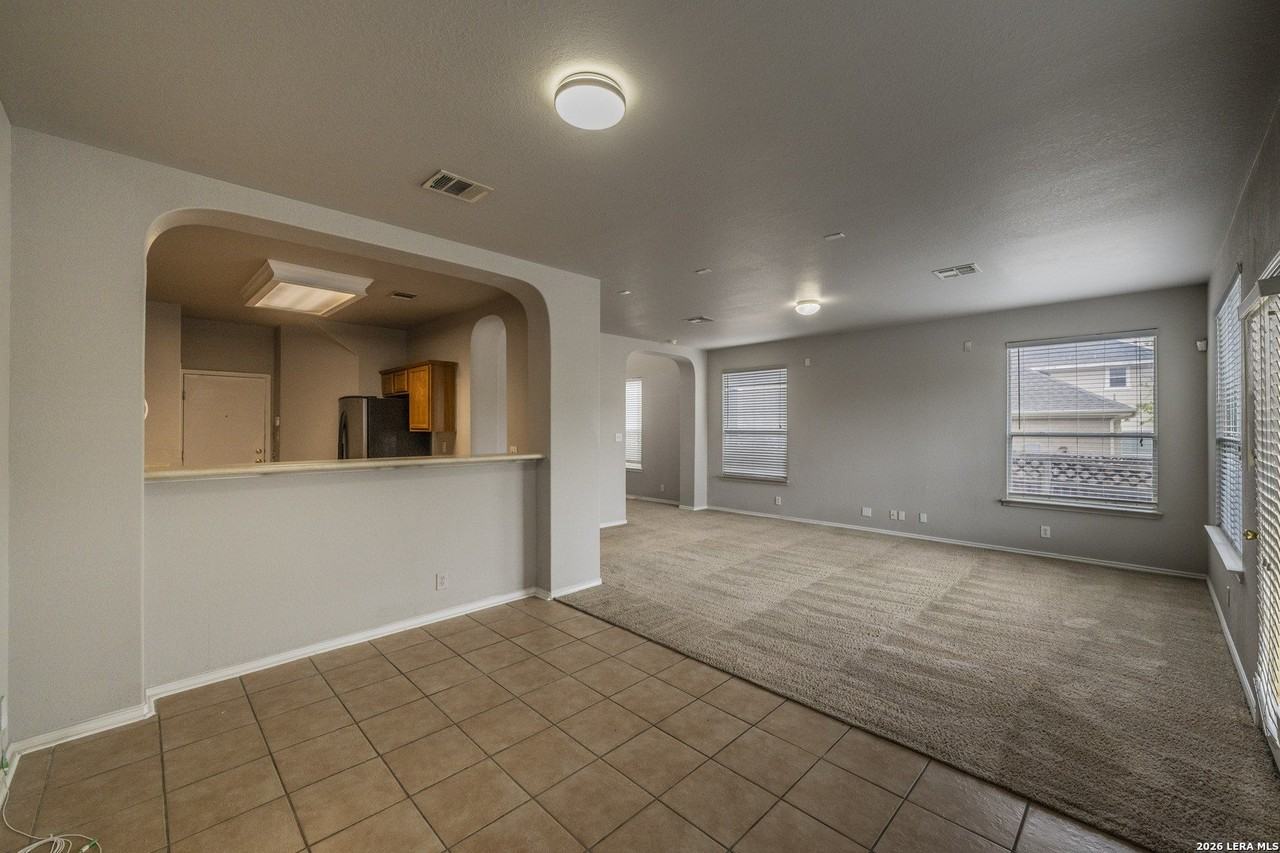 6729 Biscay Bay - Photo 2 of 15