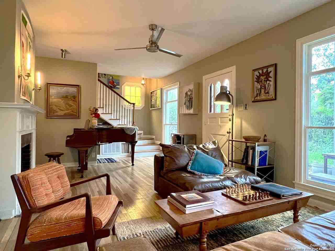 401 Shook Ave - Photo 4 of 39