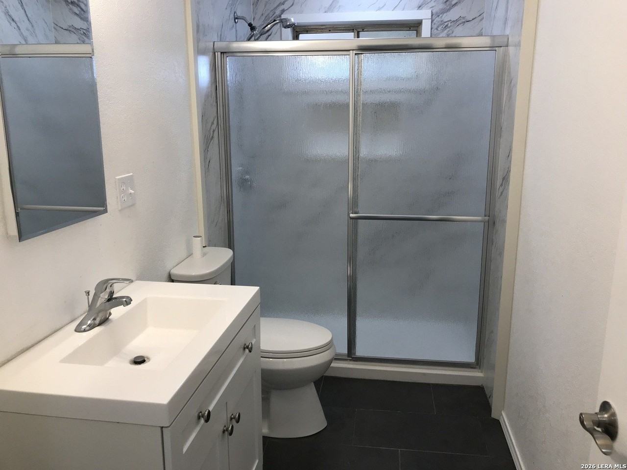 4626 Duquesne Dr - Photo 7 of 28