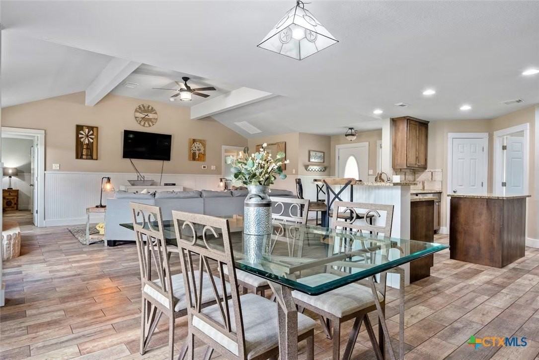 801 John Knox Rd - Photo 5 of 19