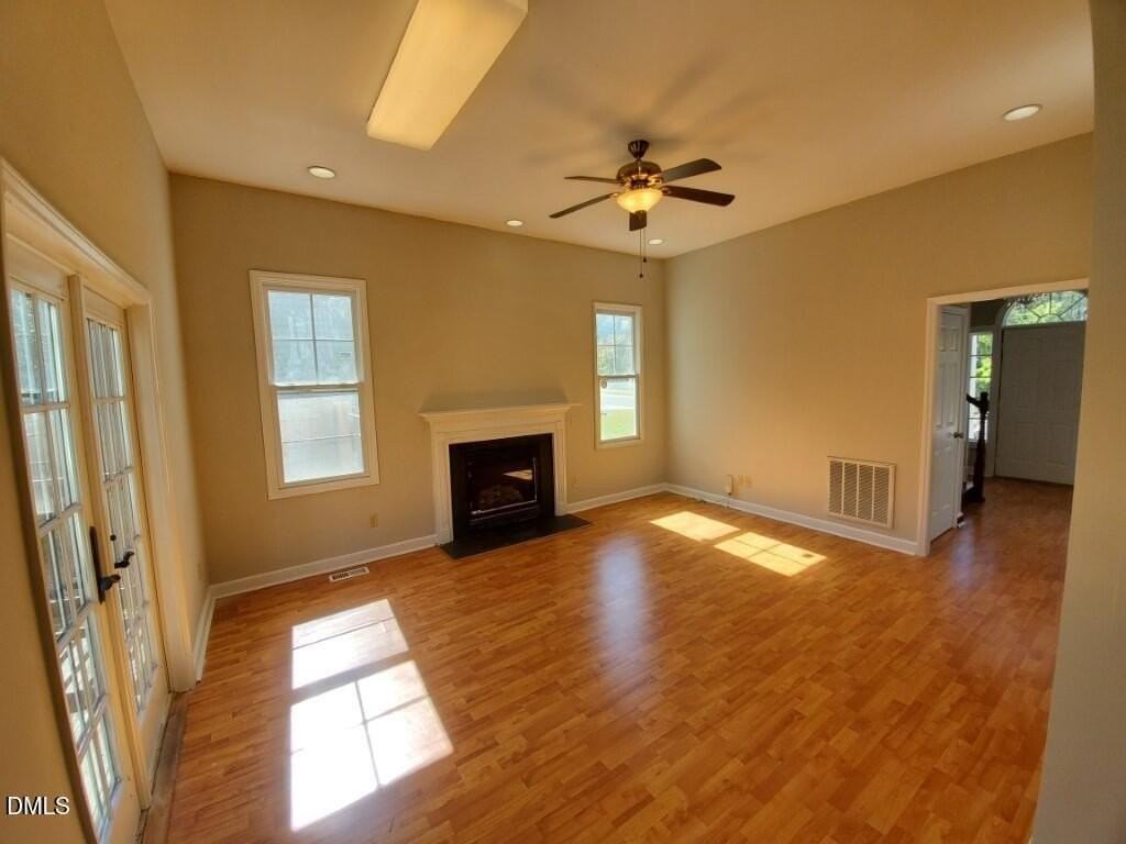 8007 Sundance Cir - Photo 2 of 23
