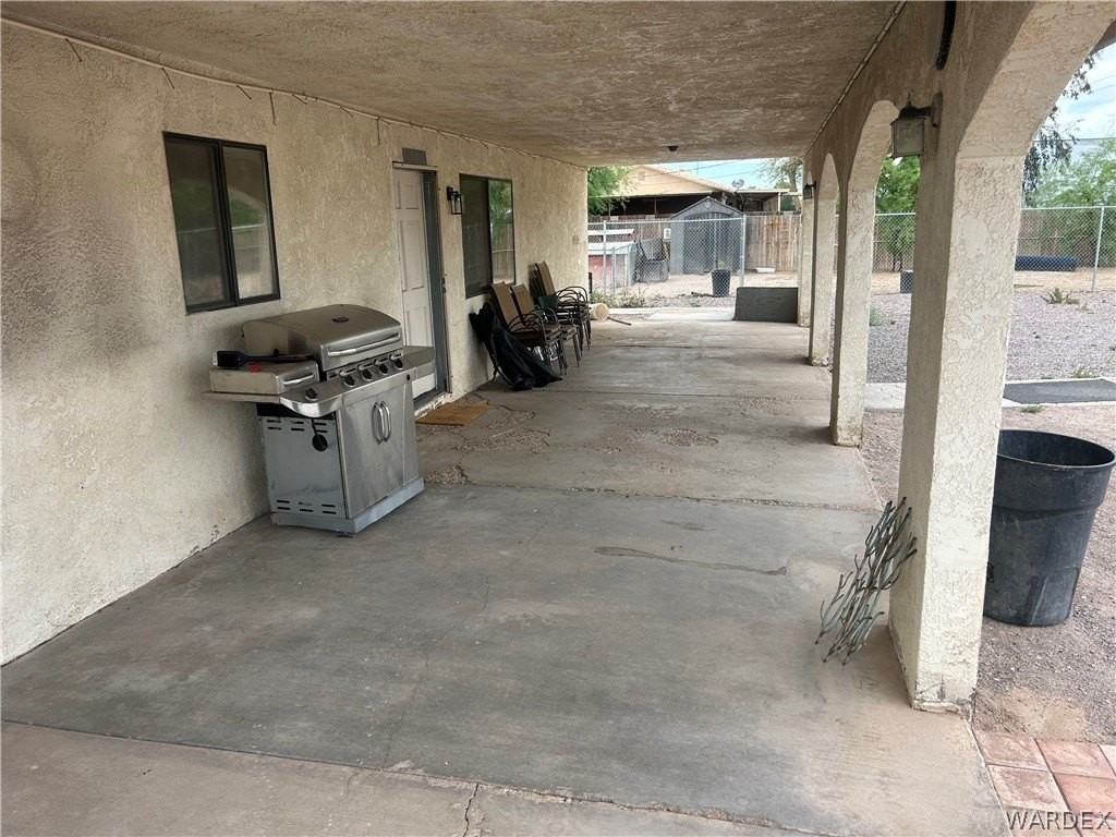 7098 S Kaiser Dr - Photo 4 of 18