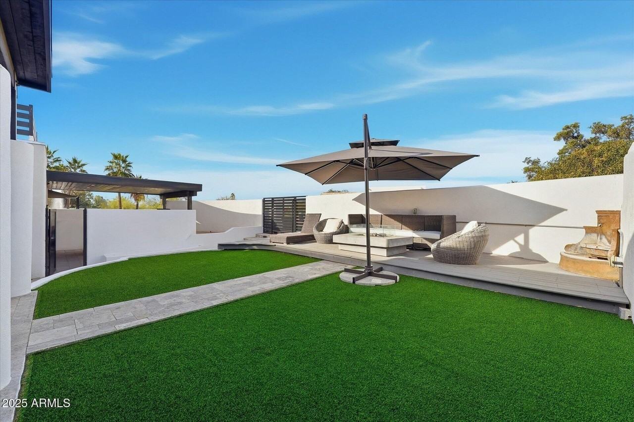 3112 E Palo Verde Dr - Photo 4 of 50