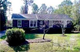 featured image of 4906 Lord Byron Rd #1