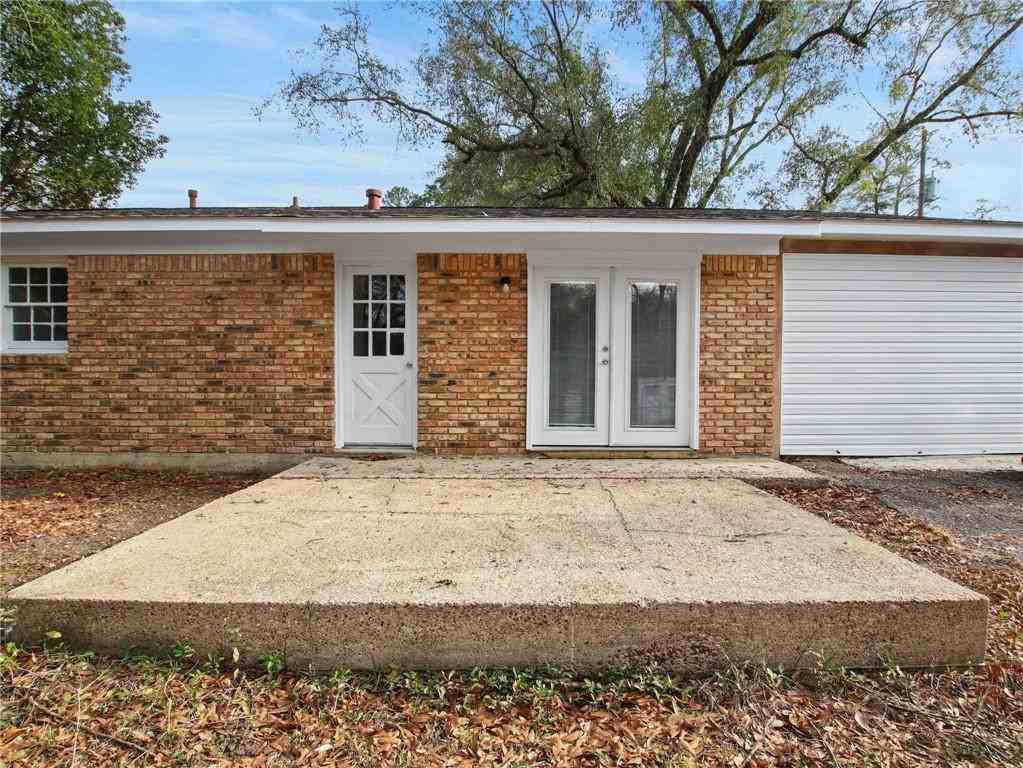 526 Woodlore Dr - Photo 6 of 37