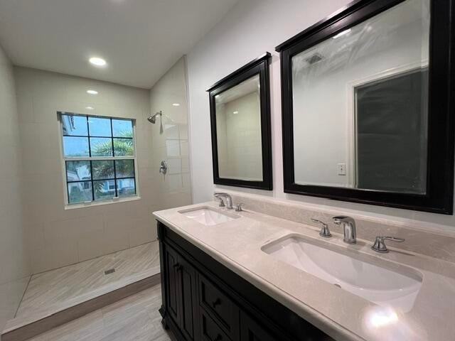 7600 Edisto Dr - Photo 3 of 17