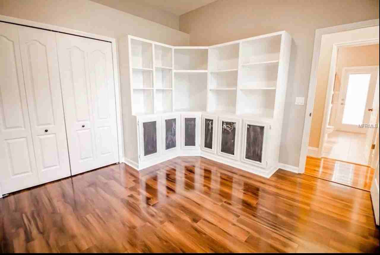 2620 Millhopper Ave - Photo 2 of 24