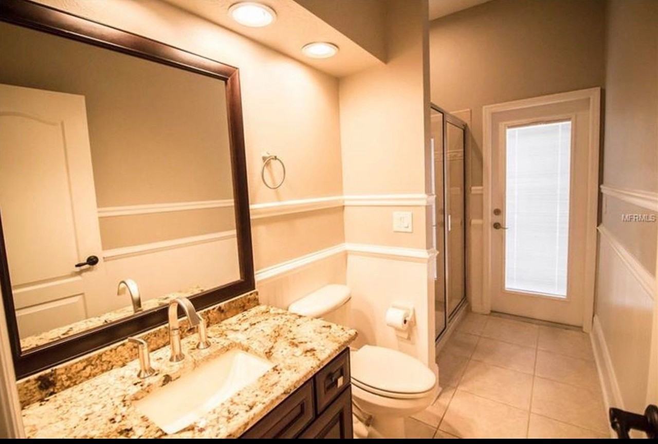 2620 Millhopper Ave - Photo 3 of 24