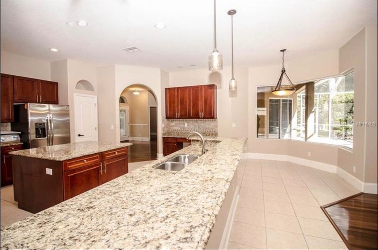 2620 Millhopper Ave - Photo 7 of 24