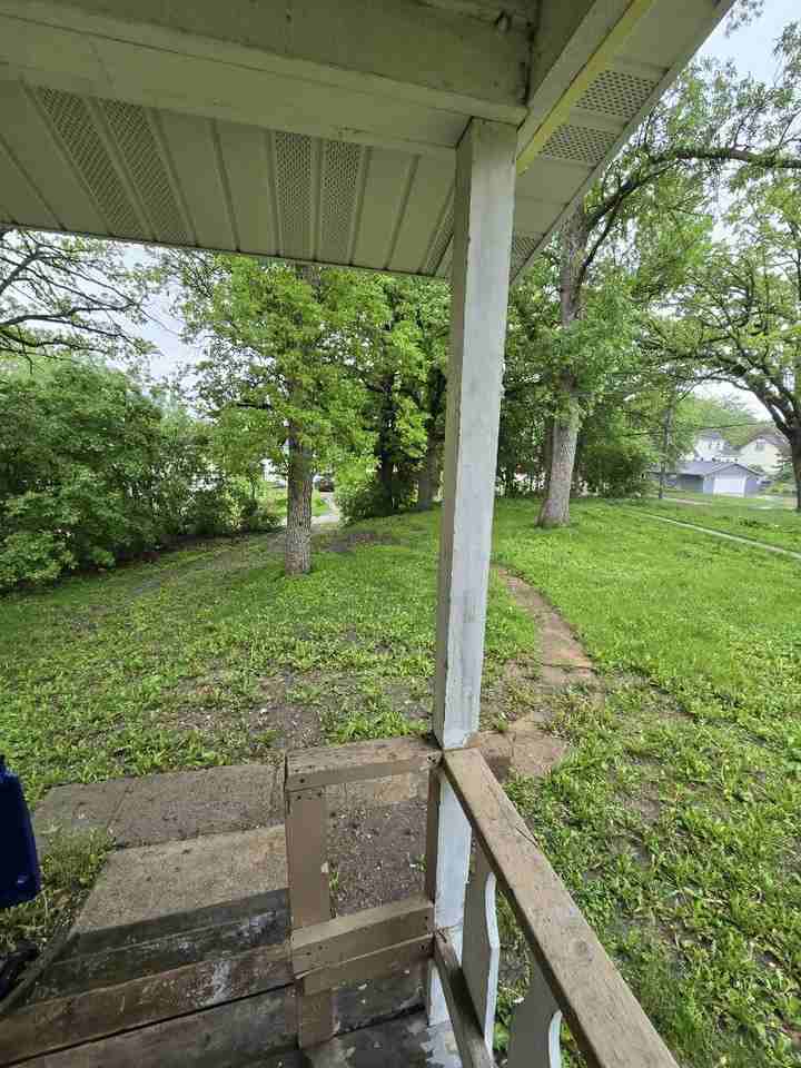 725 W Cavour Ave #1 - Photo 7 of 22