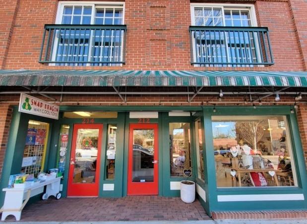 212 Middle St #303 - Photo 5 of 32