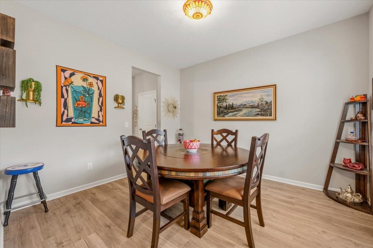 127 Morningside Dr #1 - Photo 7 of 11