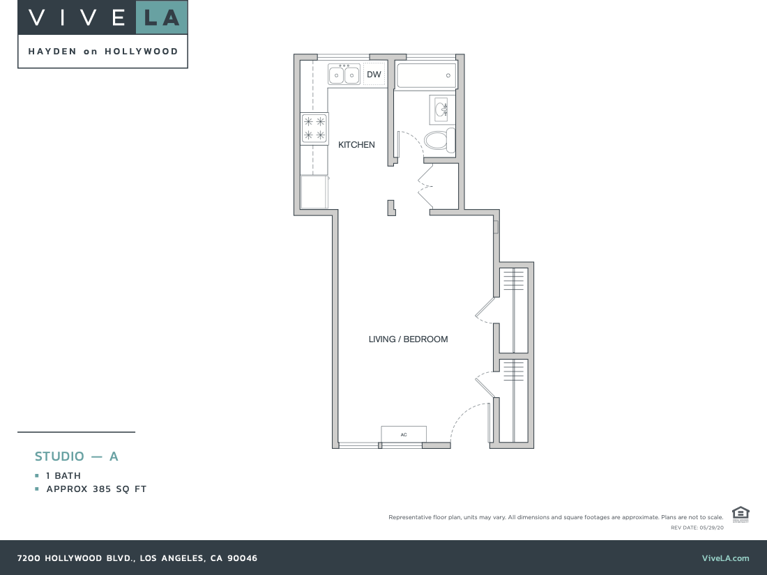 Hayden on Hollywood - Photo 6 of 10