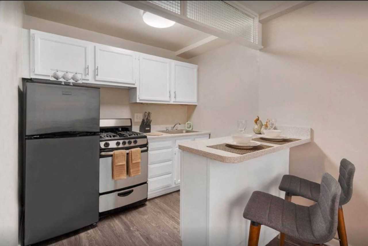 Circle Arms Apartments - Photo 2 of 20