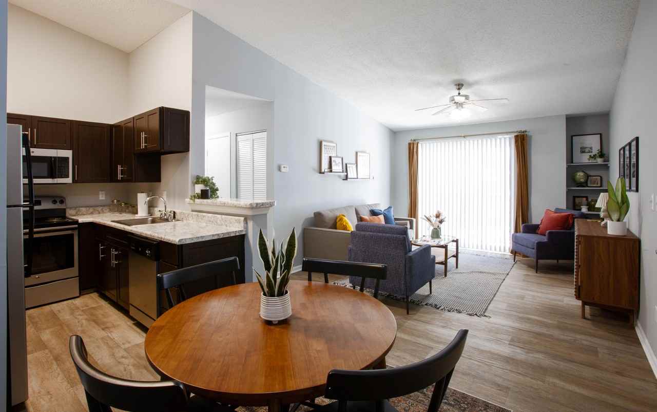 Centennial Crossing at Lenox Place - Photo 4 of 50