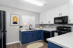 featured image of 581 Pomona Ave