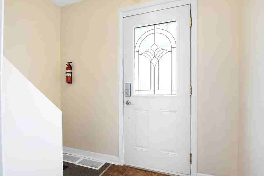 309 Parkdale Ave - Photo 3 of 13