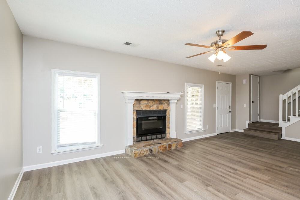 94 Timothy Ln Nw - Photo 5 of 18