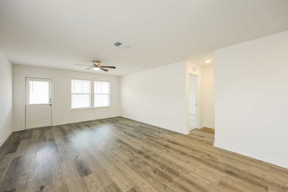 10219 Monte Carmel Pl - Photo 6 of 17