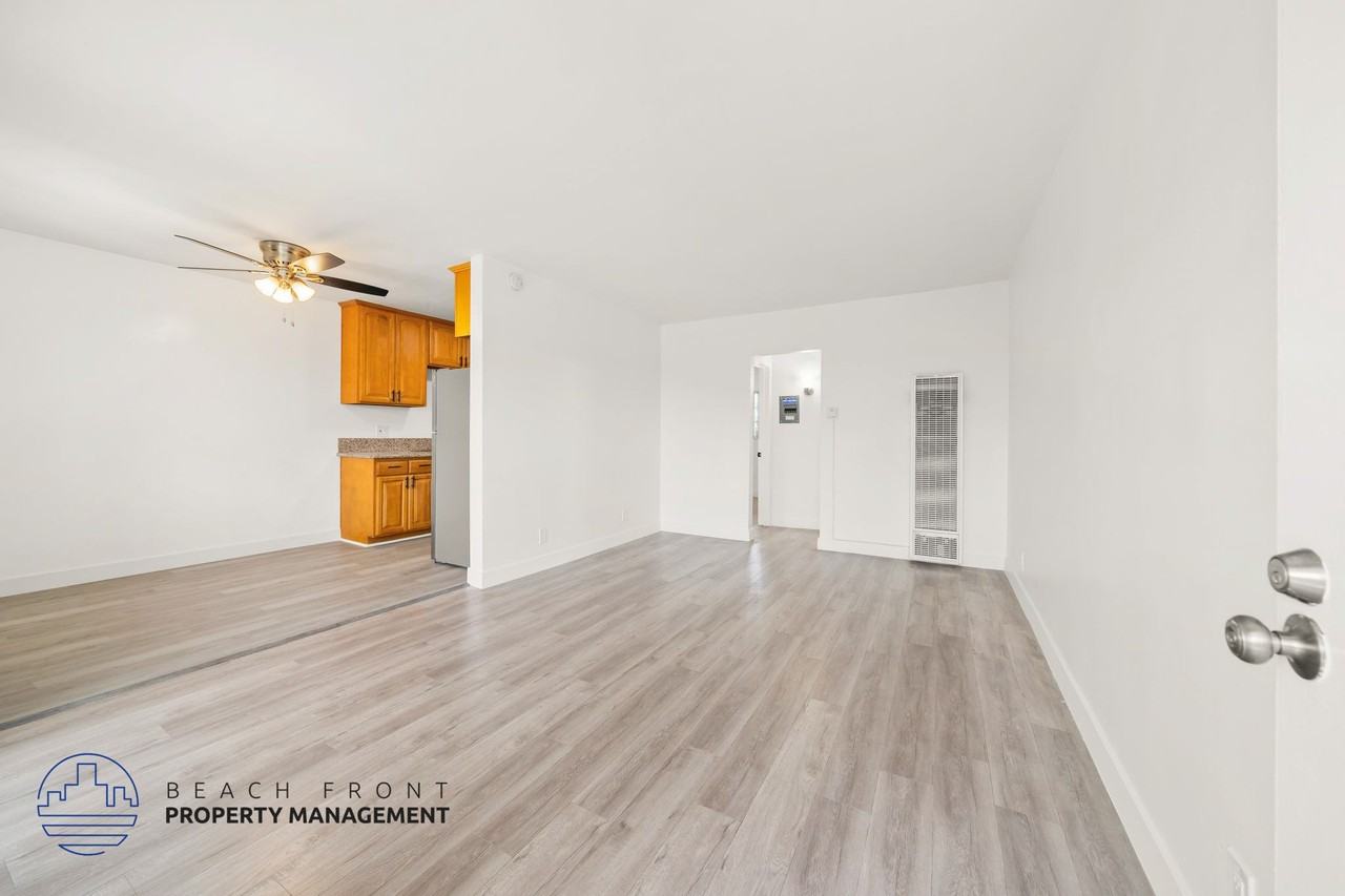 2935 W. 141st Place - Photo 3 of 19