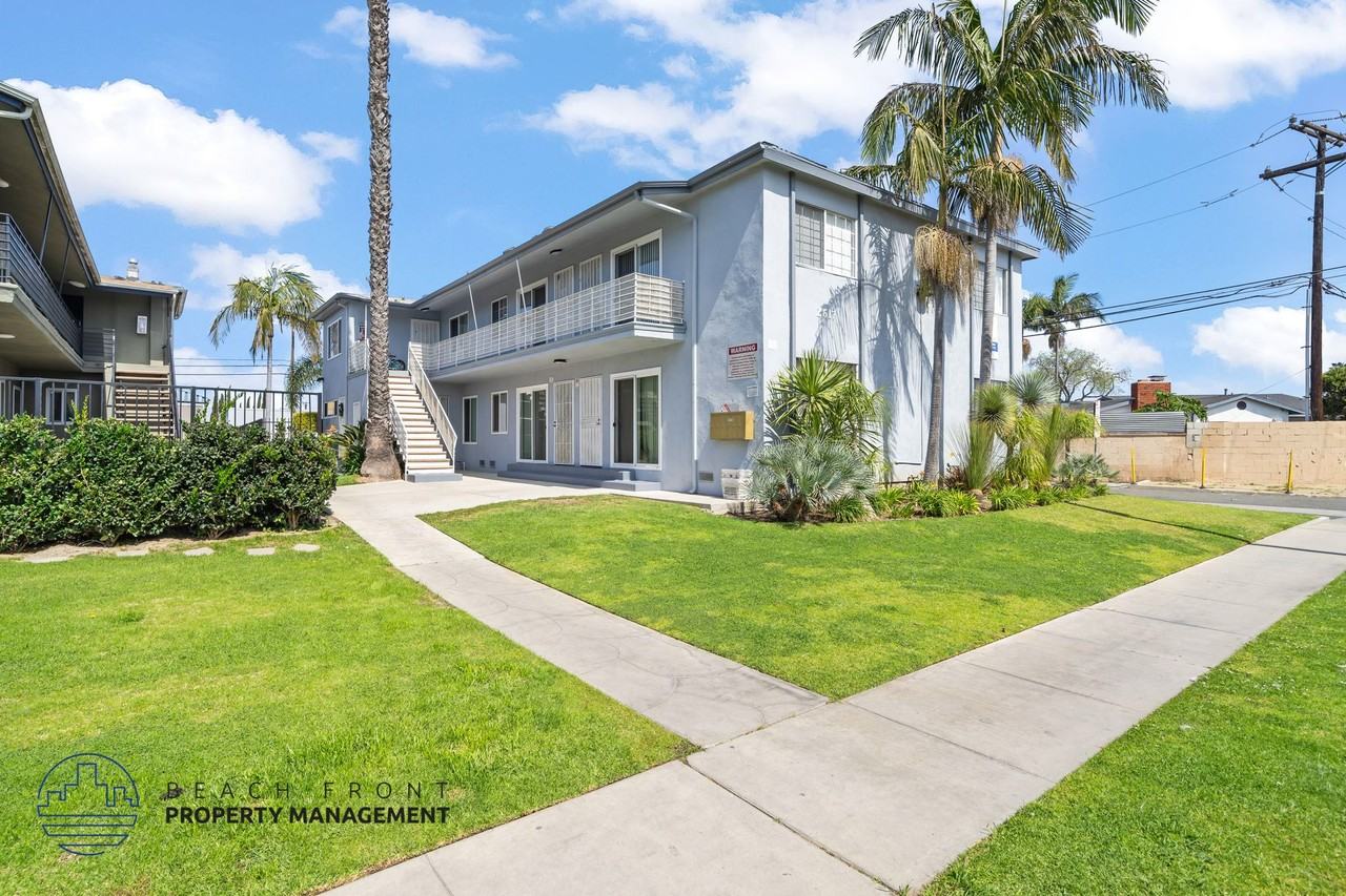 2935 W. 141st Place - Photo 6 of 19