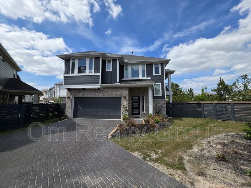 18710 Colorado River Ln - Photo 2 of 26