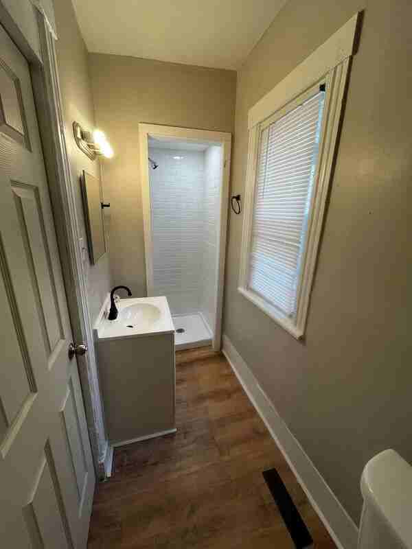 14 Beechwood St - Photo 3 of 6