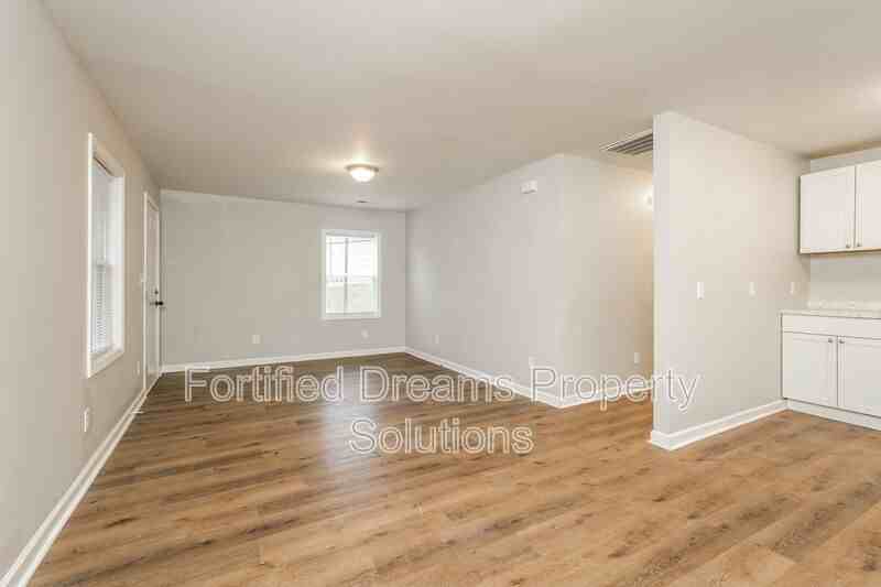3718 Tech Ave - Photo 3 of 21