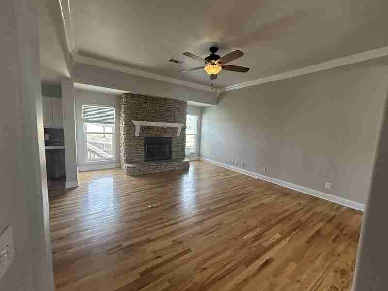 4335 Georgia St - Photo 3 of 18