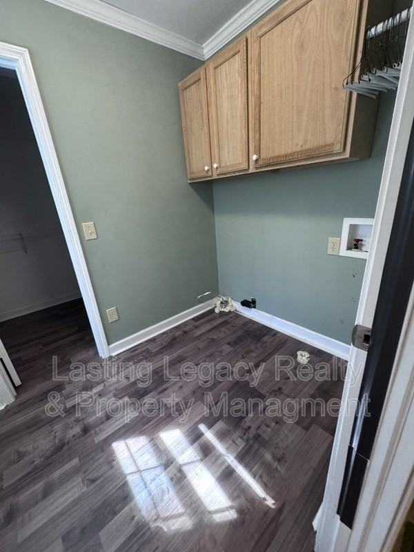 3306 Browns Pond Ln - Photo 5 of 14