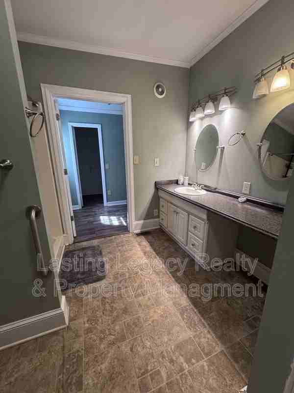 3306 Browns Pond Ln - Photo 6 of 14