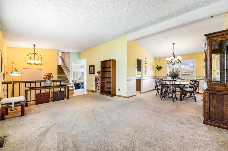 1521 Genesis Ct - Photo 6 of 26