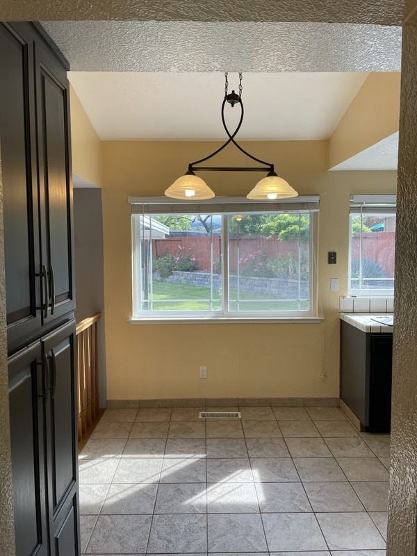 7309 Roxanne Ln - Photo 6 of 28