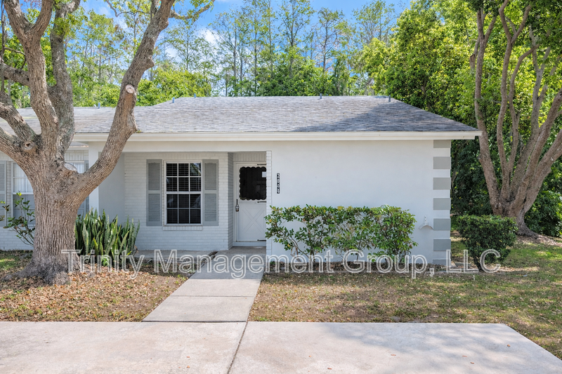 2844 Westmoreland Ct - Photo 2 of 11