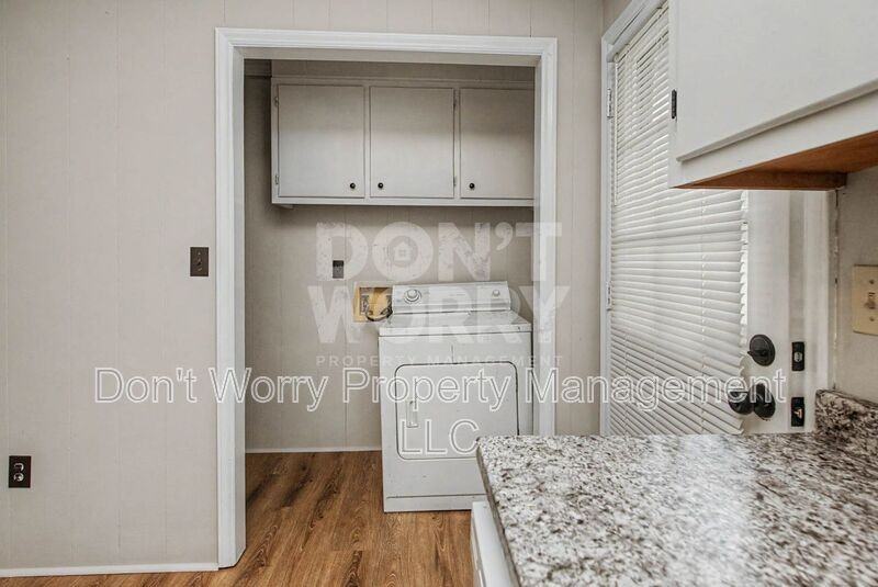 201 Pinecrest Dr - Photo 5 of 9