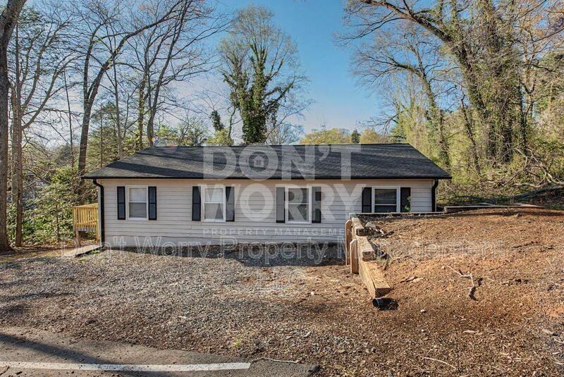 615 Dumaine St #H - Photo 2 of 6