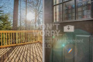 featured image of 615 Dumaine St #G