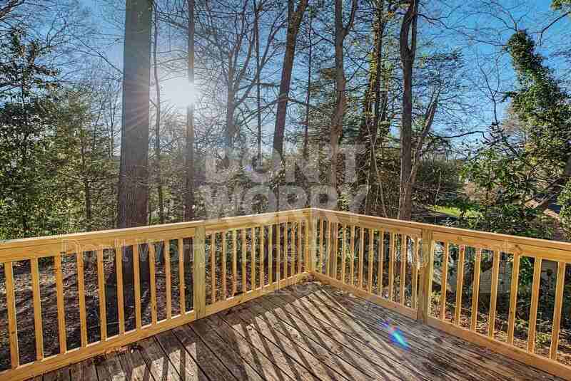 615 Dumaine St #G - Photo 7 of 8